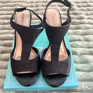 MARELLA Black Textured Heels
